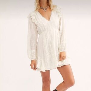 Free People White Isabella Embroidered Ruffle Mini Dress Sz 10 Boho Feminine